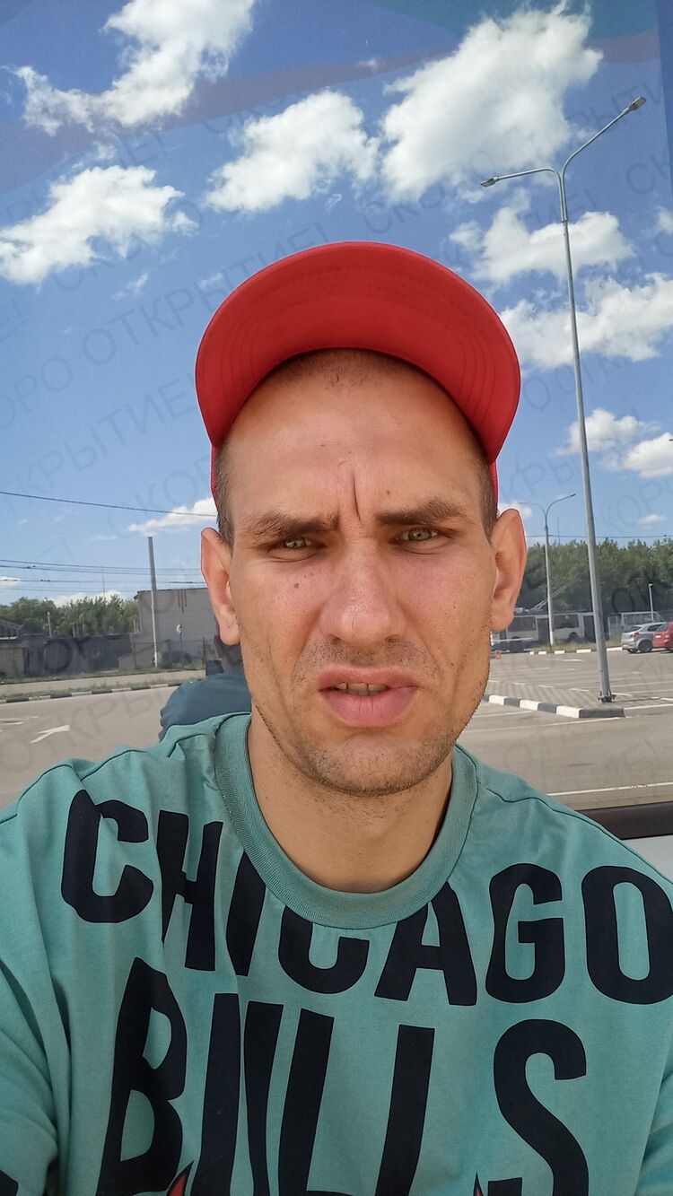  53600288  Kirill, 37 ,    