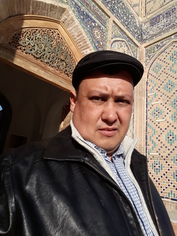  24844378  Sanjar, 44 ,    