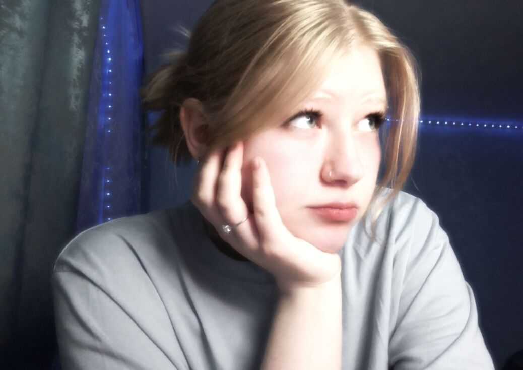  ,   IleeMyself, 18 ,   ,   