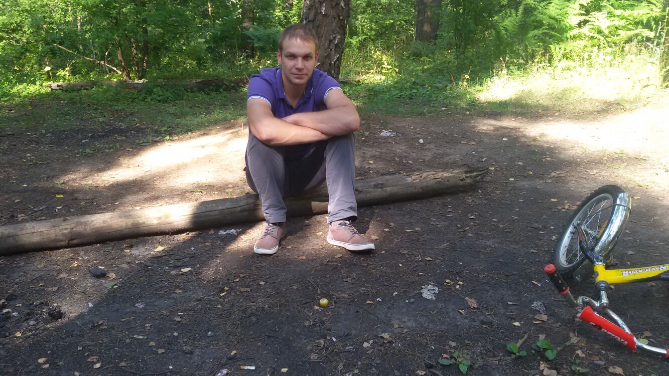  ,   Anton, 37 ,     , c 