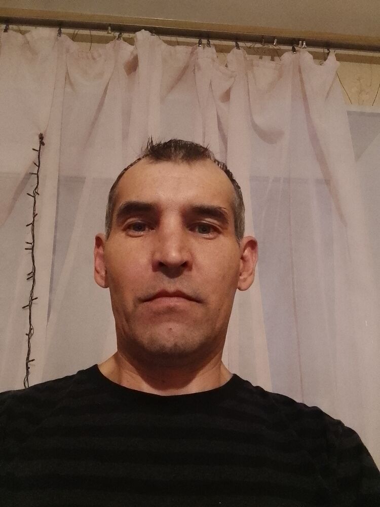  49560348  , 44 ,    