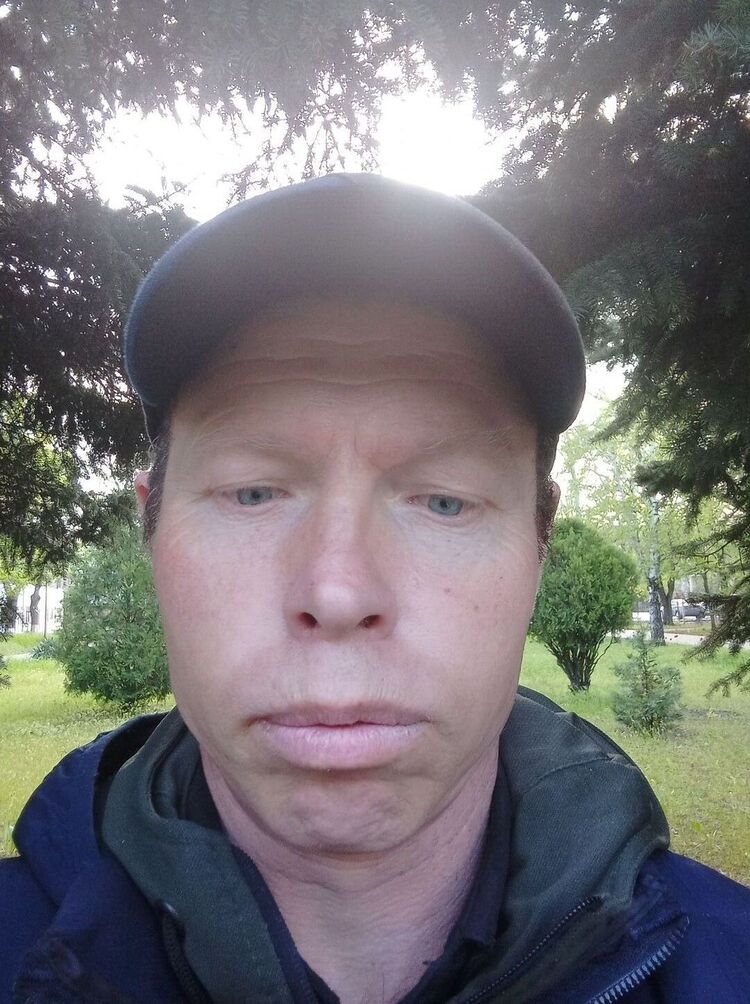  34588168  , 44 ,    