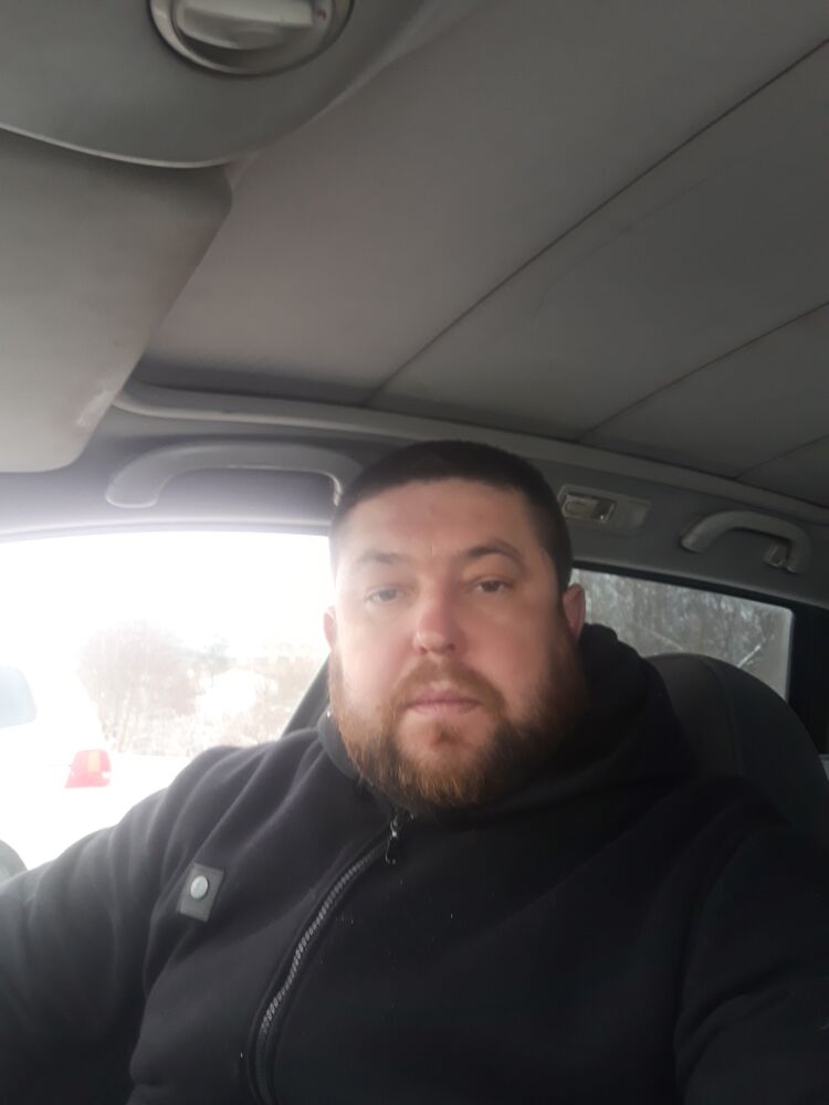  33393888  Anatolij, 41 ,    