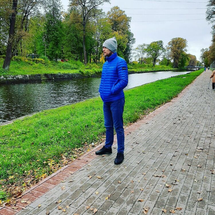 -,   , 39 ,  