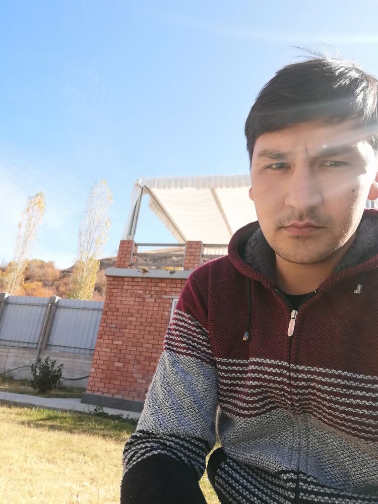  28308718  Timur, 32 ,    