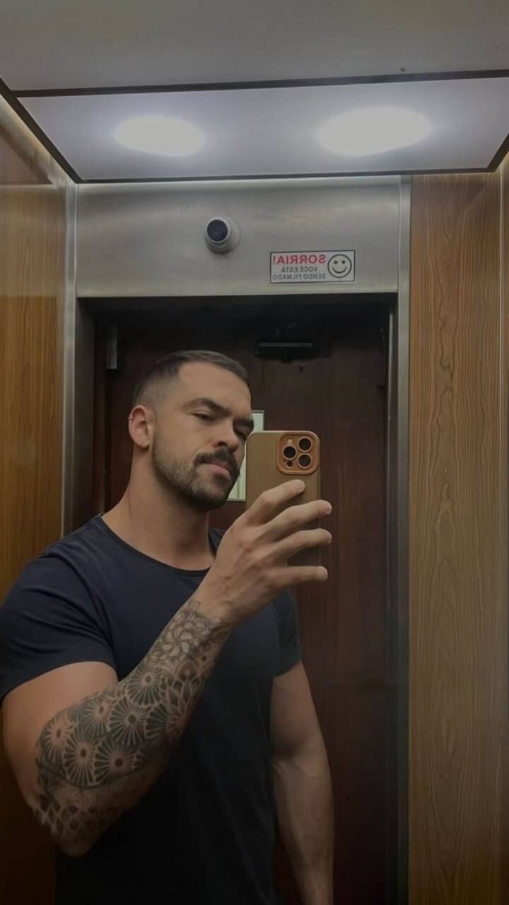  48836538  , 34 ,    