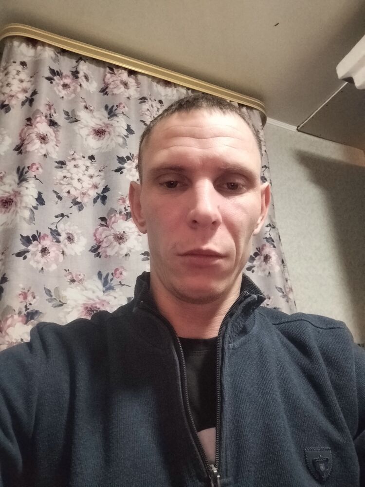  49633548  , 32 ,    