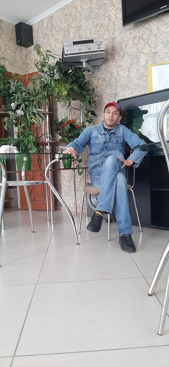  42677368  , 38 ,    