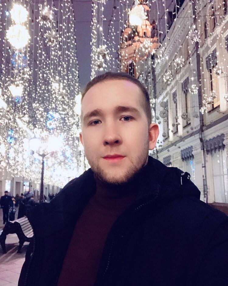  34692908  Pavel, 31 ,    