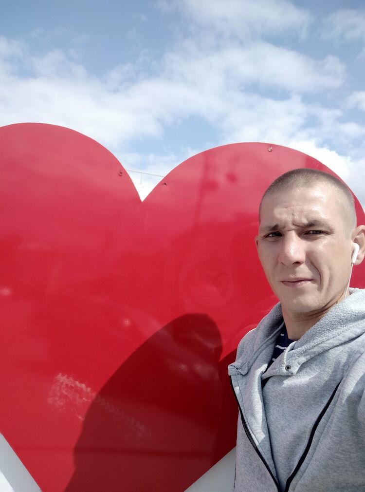  ,   Andrei, 35 ,   ,   , c 