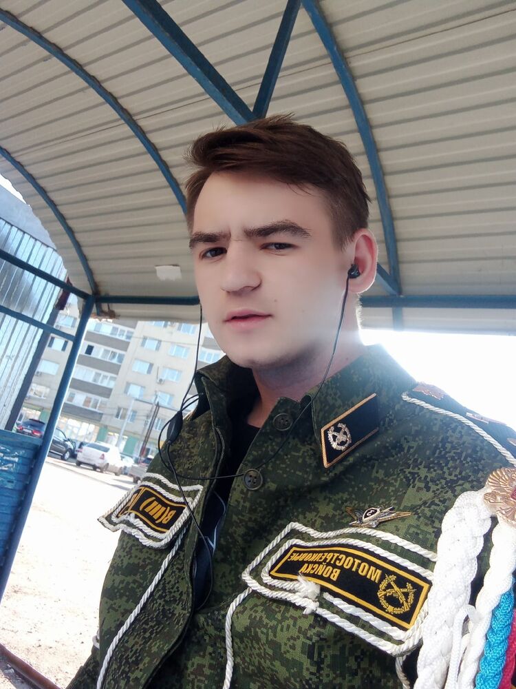  49166598  , 27 ,    