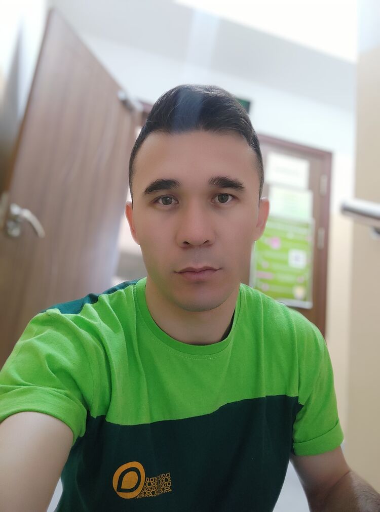  24784478  Joxongir, 33 ,    