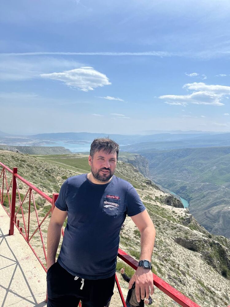  ,   Pavel, 43 ,   ,   , c , 