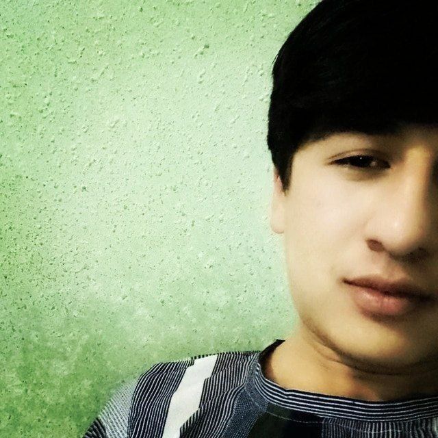  35700378  , 24 ,    