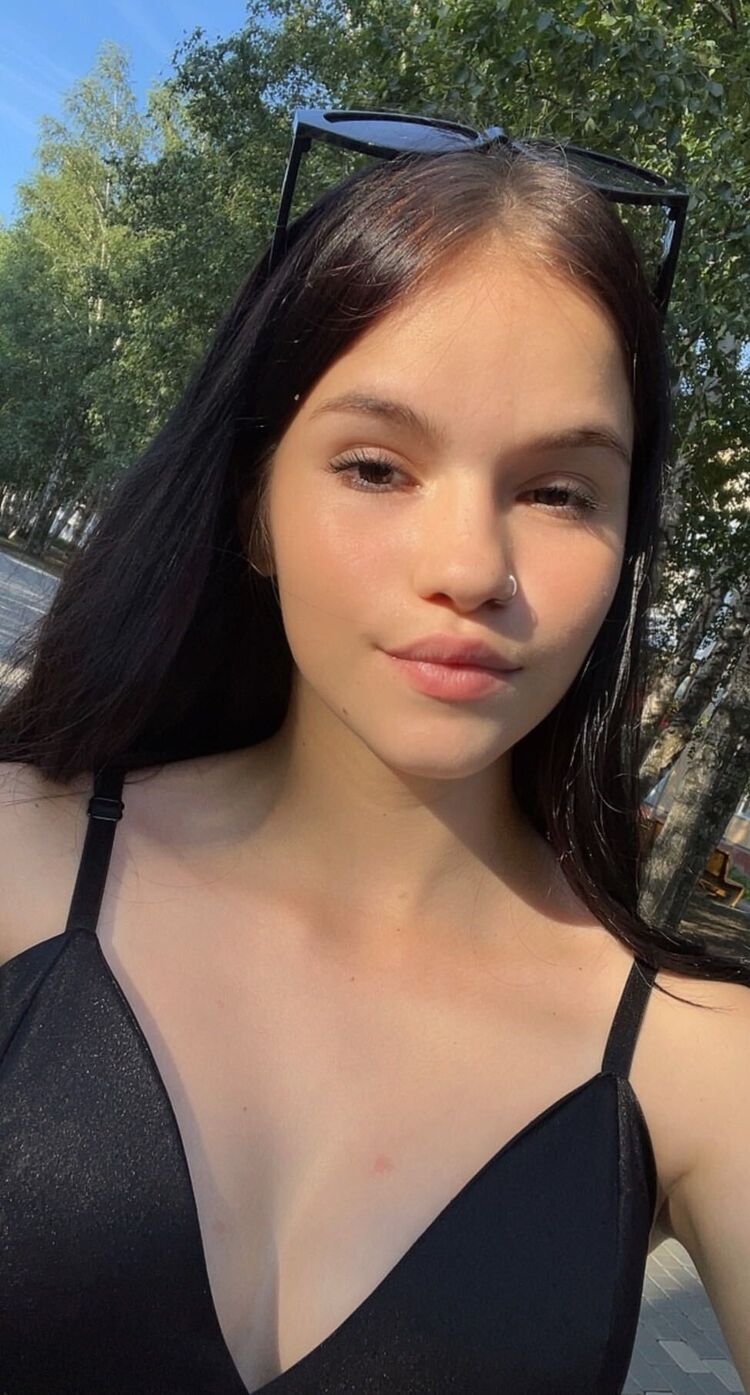  44449538  , 21 ,    