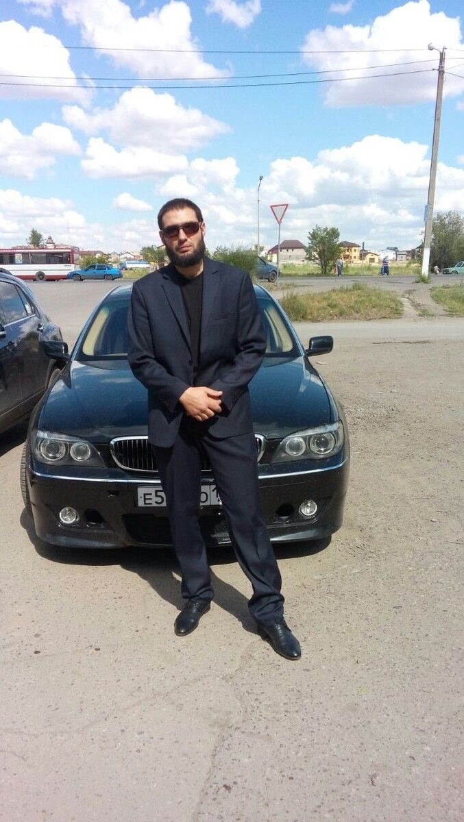  6722738  Yus Shakhada, 46 ,    