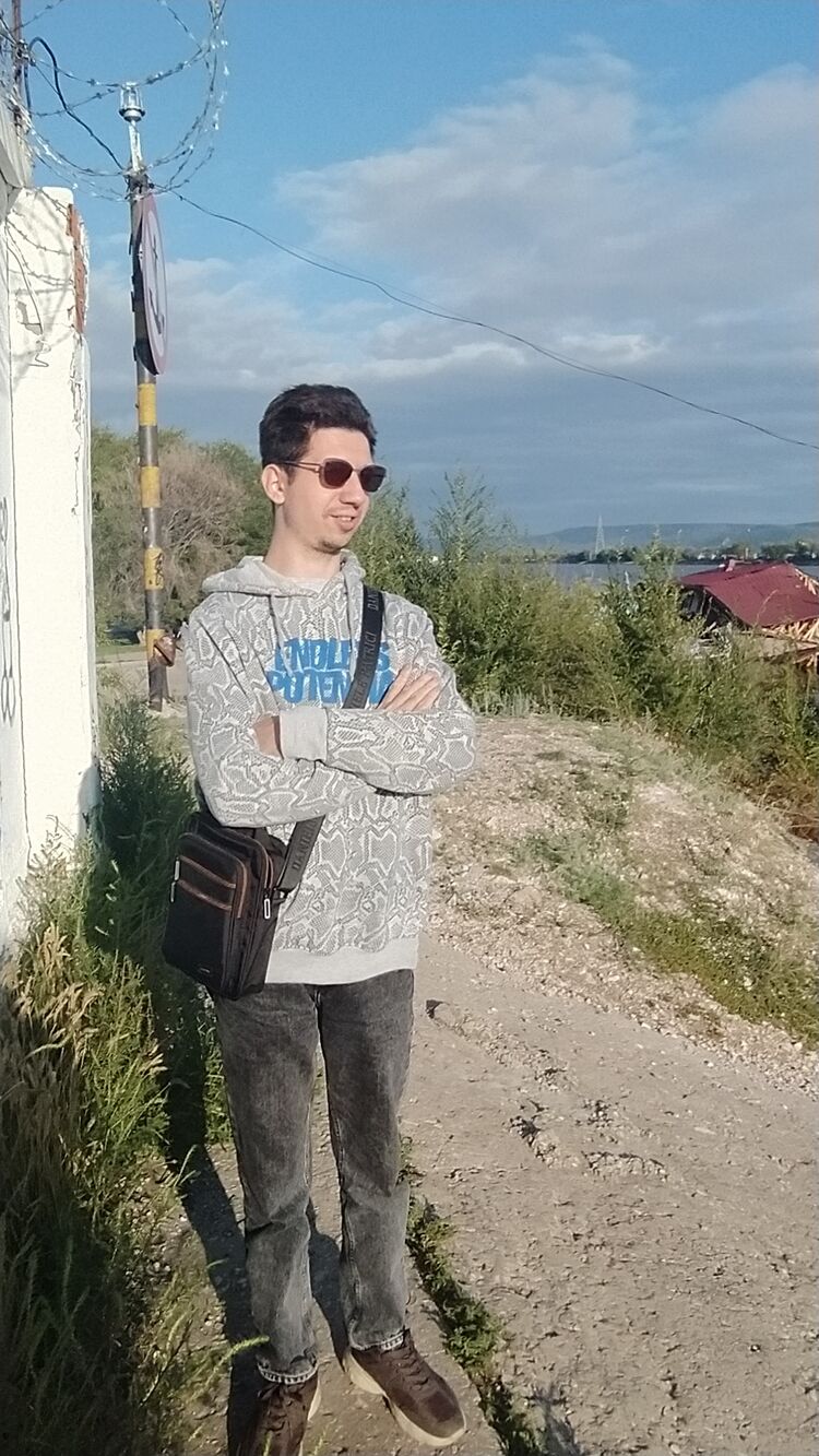  45863938  , 31 ,    