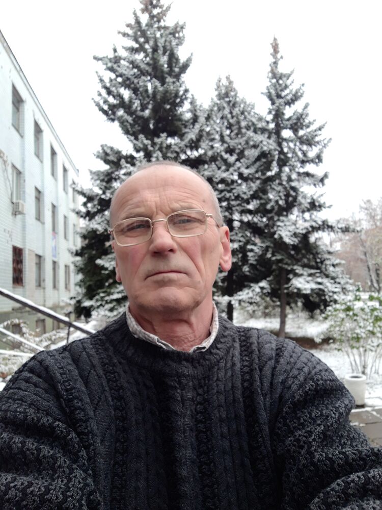  ,   Oleg, 73 ,   ,   , c 