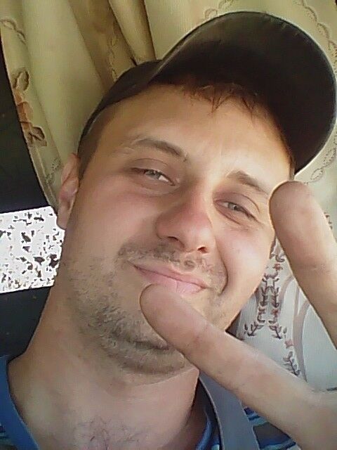  9963288  , 37 ,    