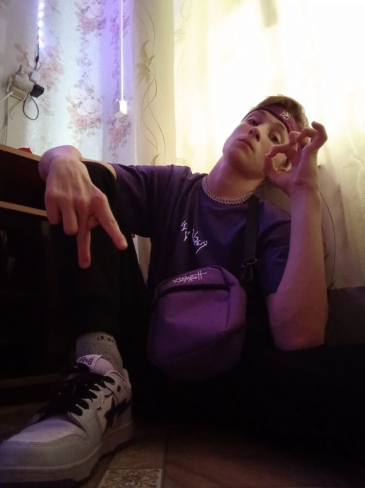  40447708  ϸ, 20 ,    