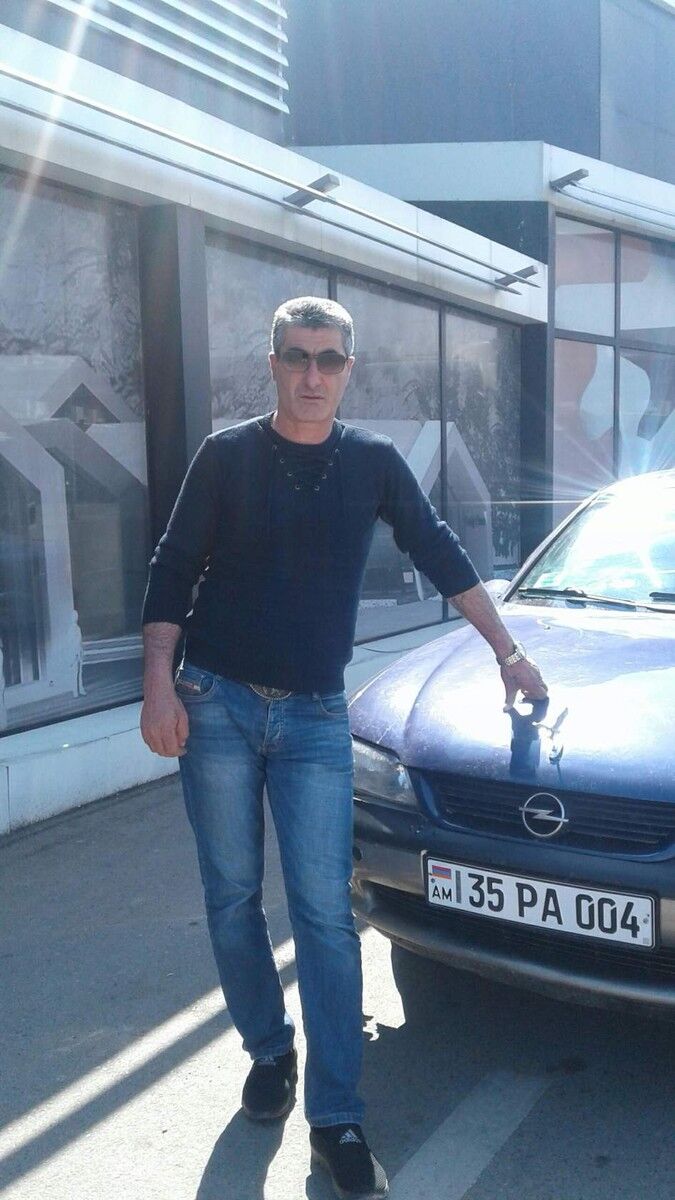  ,   Ararat, 49 ,   ,   , c 