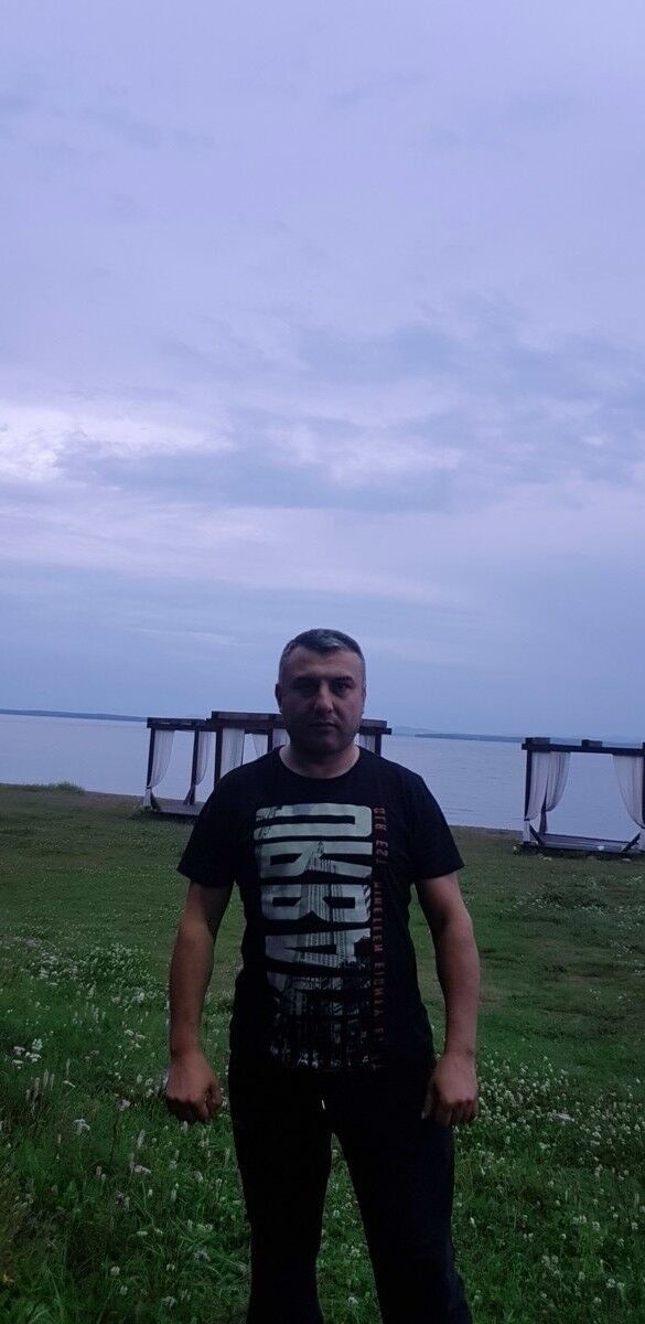 ���� 18976818 ������� ��������, 42 ����, ���� ���������� � �����