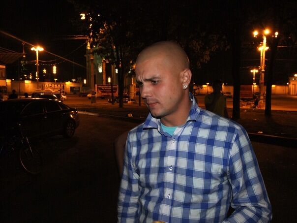  27428128  , 40 ,    -