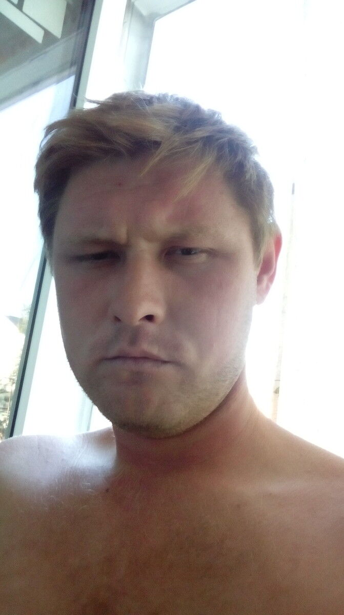  ,   Marat, 35 ,   