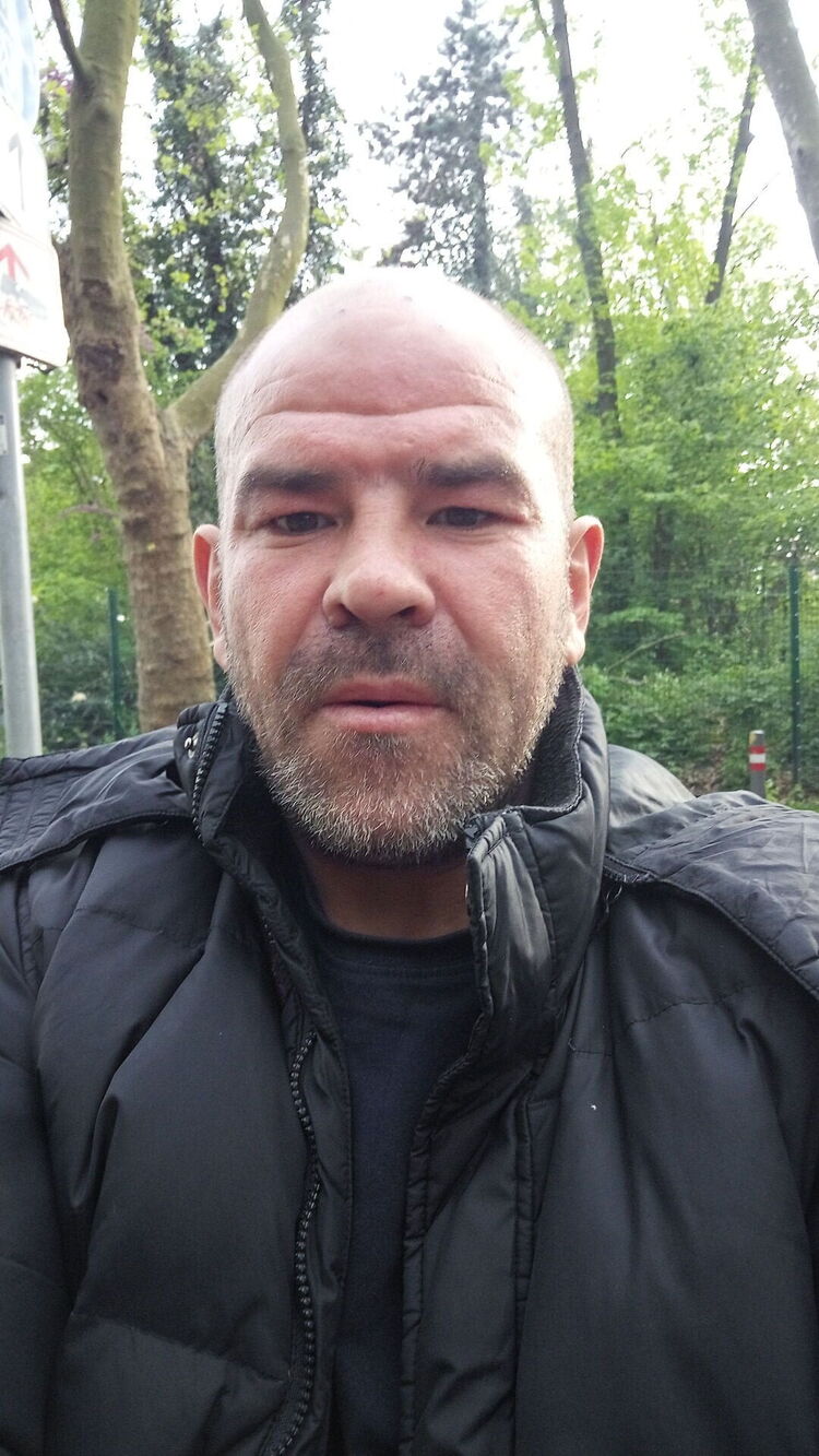 42993448  Vaseatka, 42 ,    