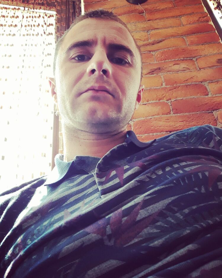  ,   Denis, 31 ,   ,   , c 