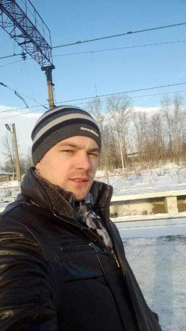  ,   Stefan, 33 ,   ,   