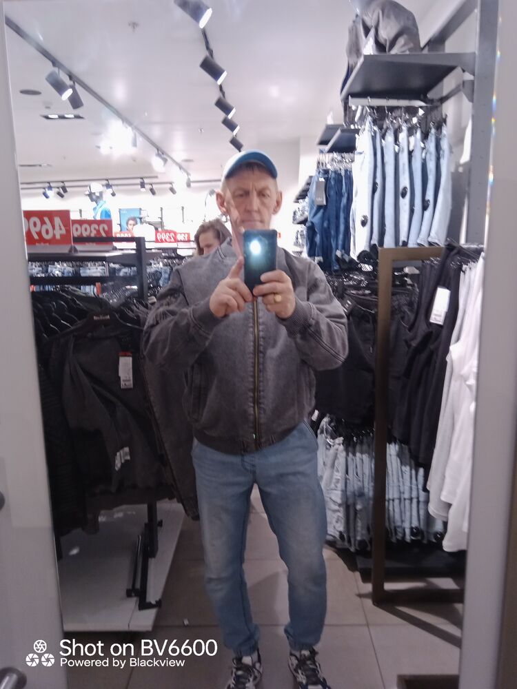  44160098  , 51 ,    