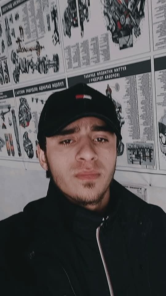  54336858  Lion, 24 ,    -