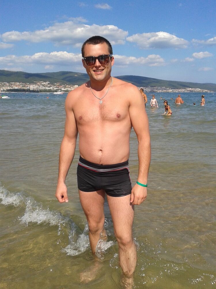  ,   Andrei, 36 ,   ,   , c 