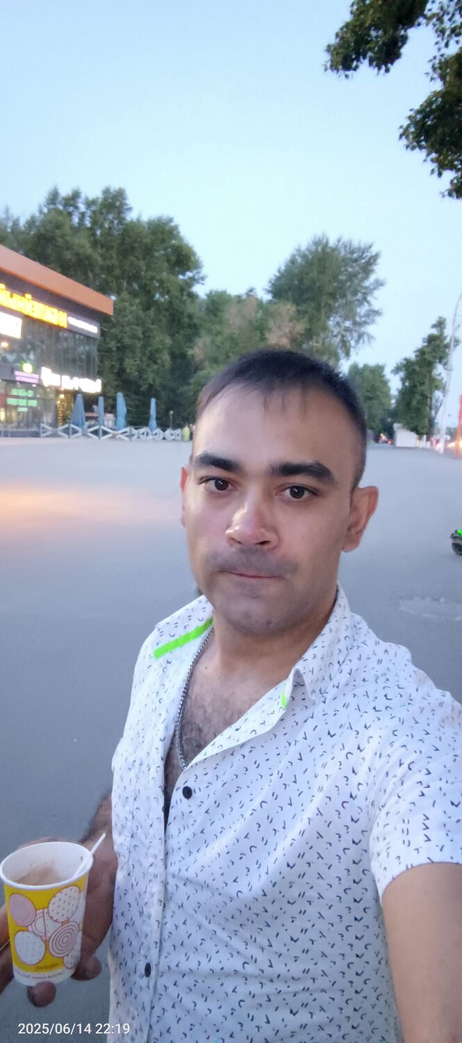  52139588  , 37 ,    
