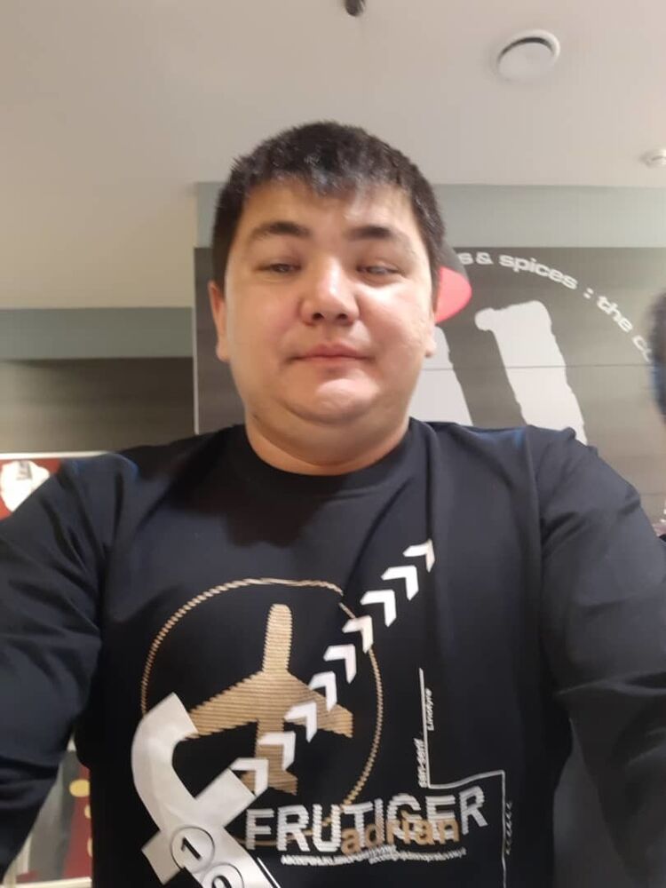 ���� 18813928 ������� ������, 43 ����, ���� ���������� � ������������