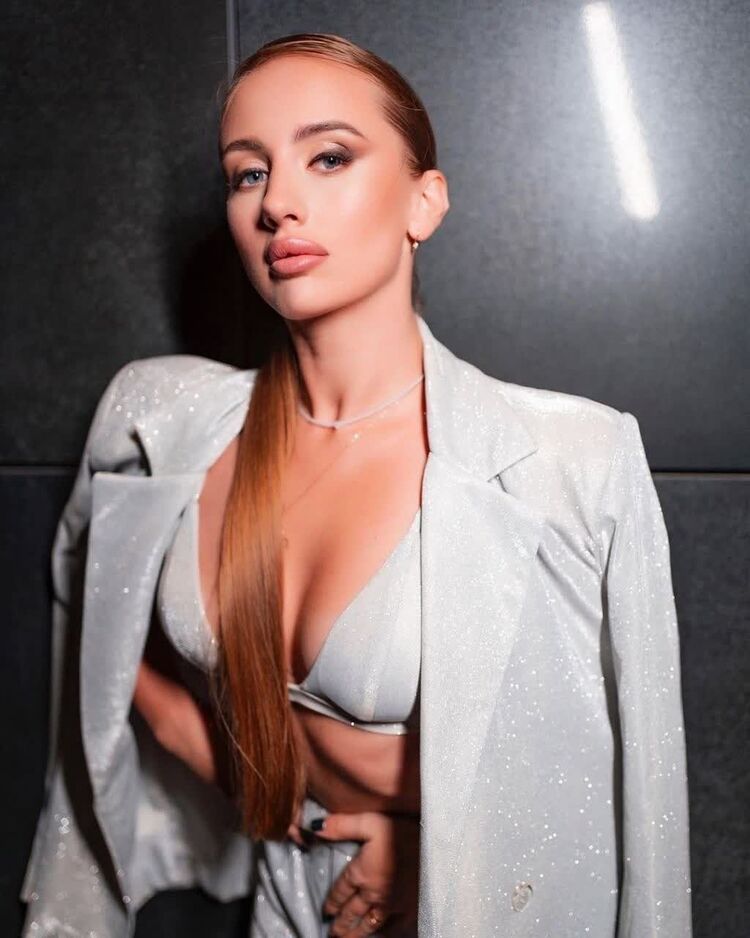 ���� 56157838 ������� �������, 24 ����, ���� ���������� � ������������