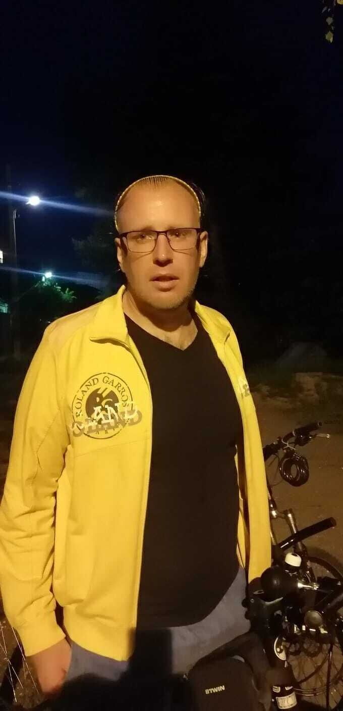  39393978  Slava, 39 ,    