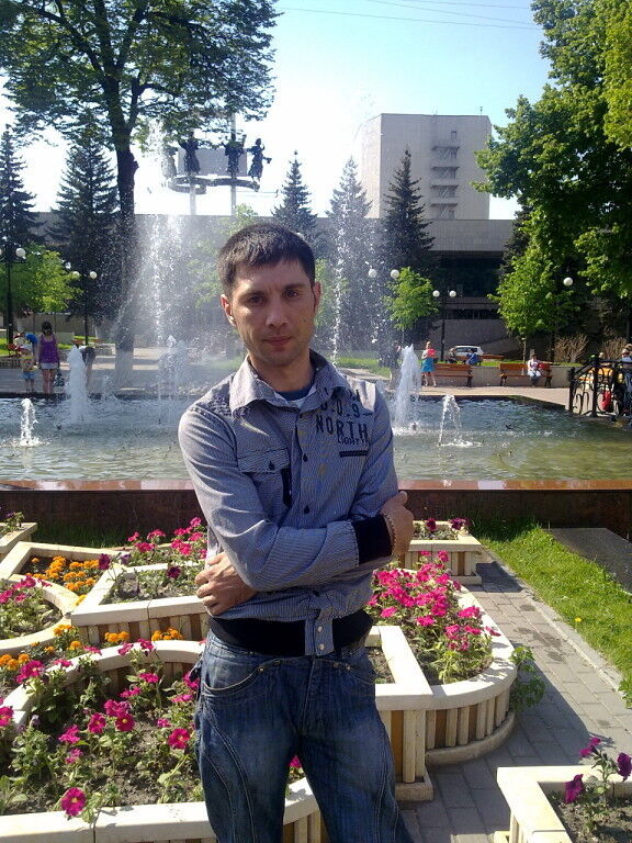  10389428  , 42 ,    