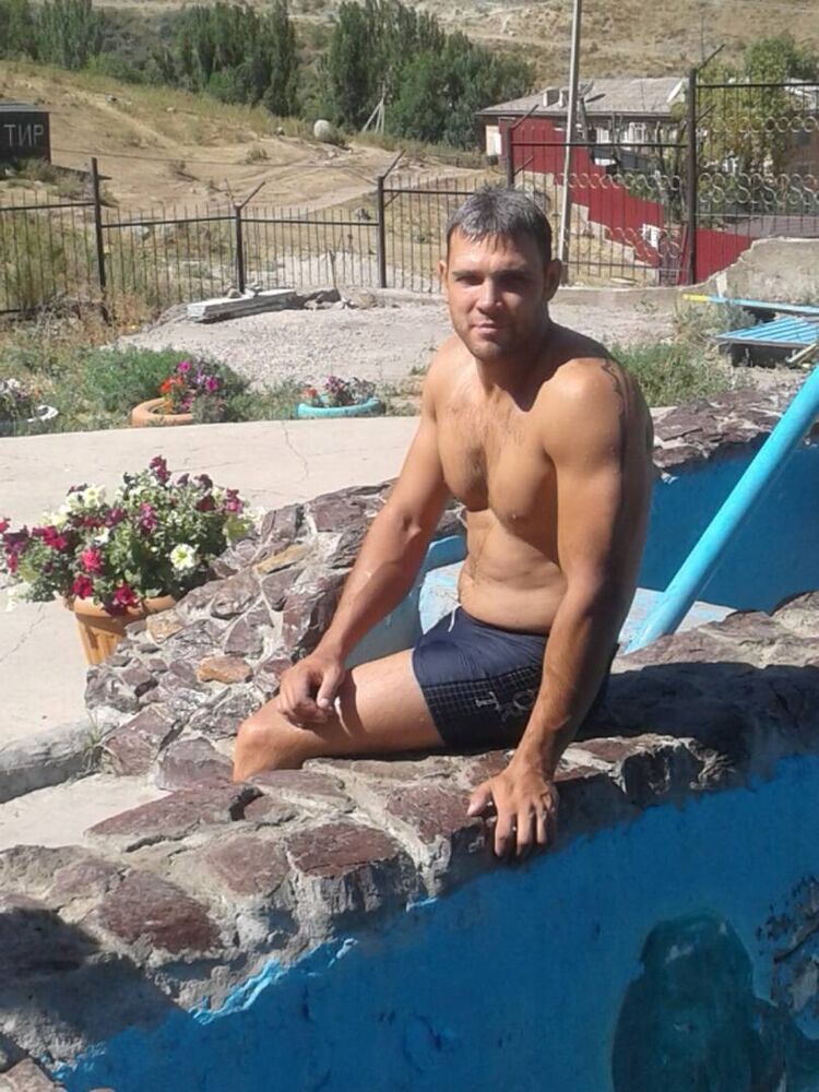  11816118  VladisLAV, 41 ,    