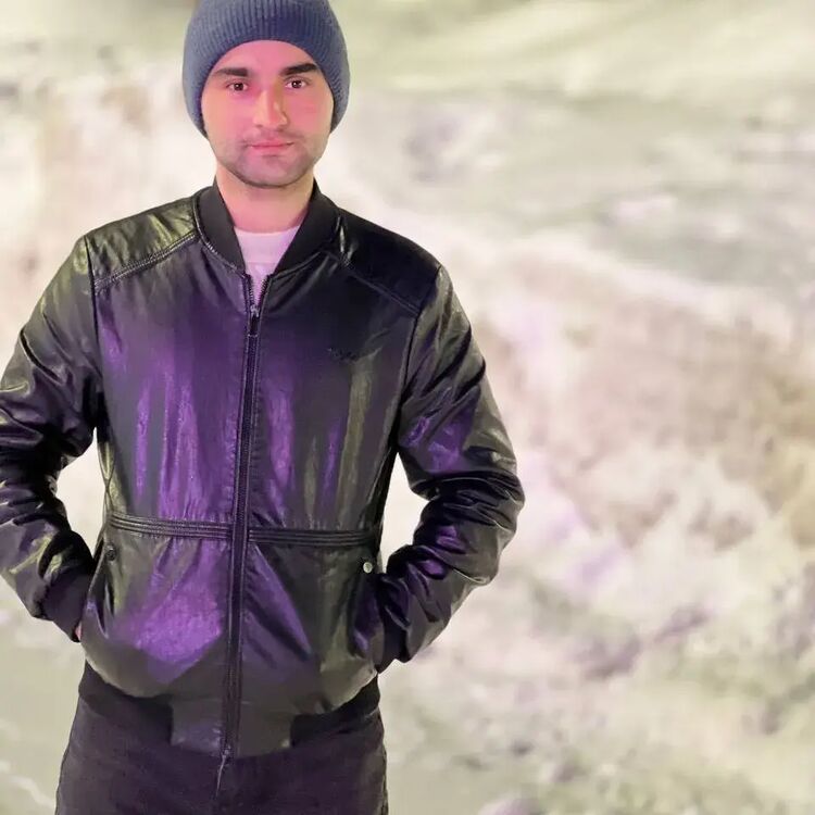  41315028  Abdullajon, 29 ,    