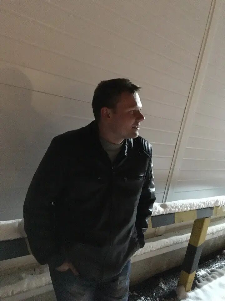  ,   Igor, 30 ,   ,   