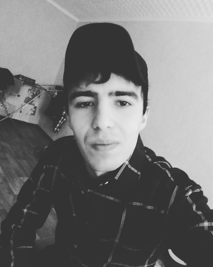  ,   Azat, 30 ,   ,   , c 