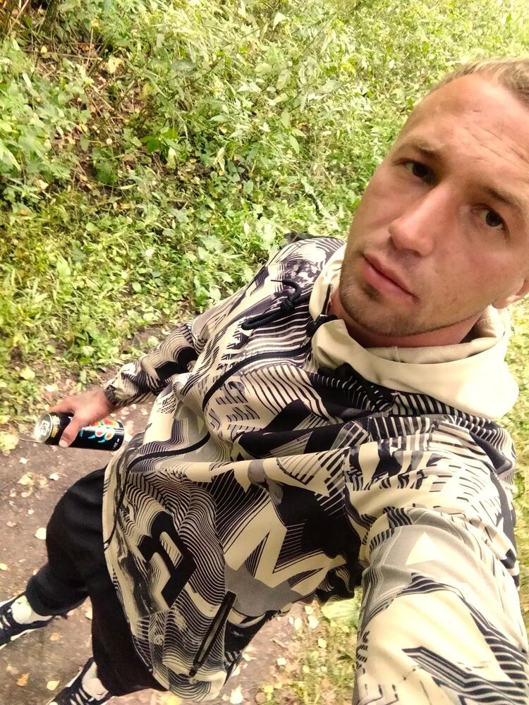 ���� 37705198 ������� �������, 28 ���, ���� ���������� � ������������