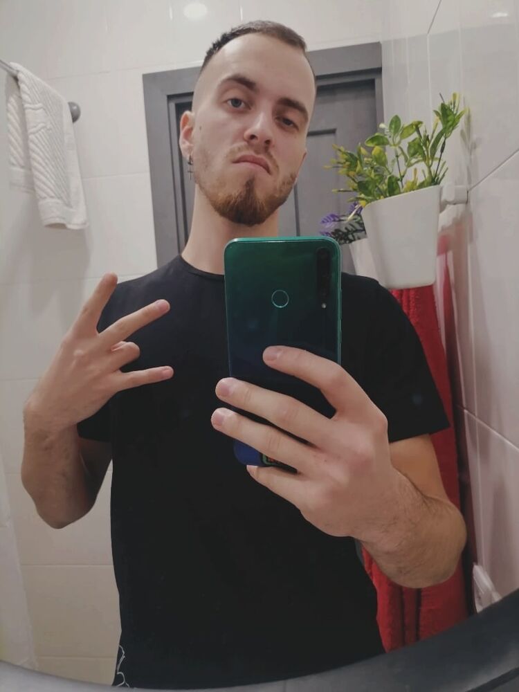  52921228  , 26 ,    