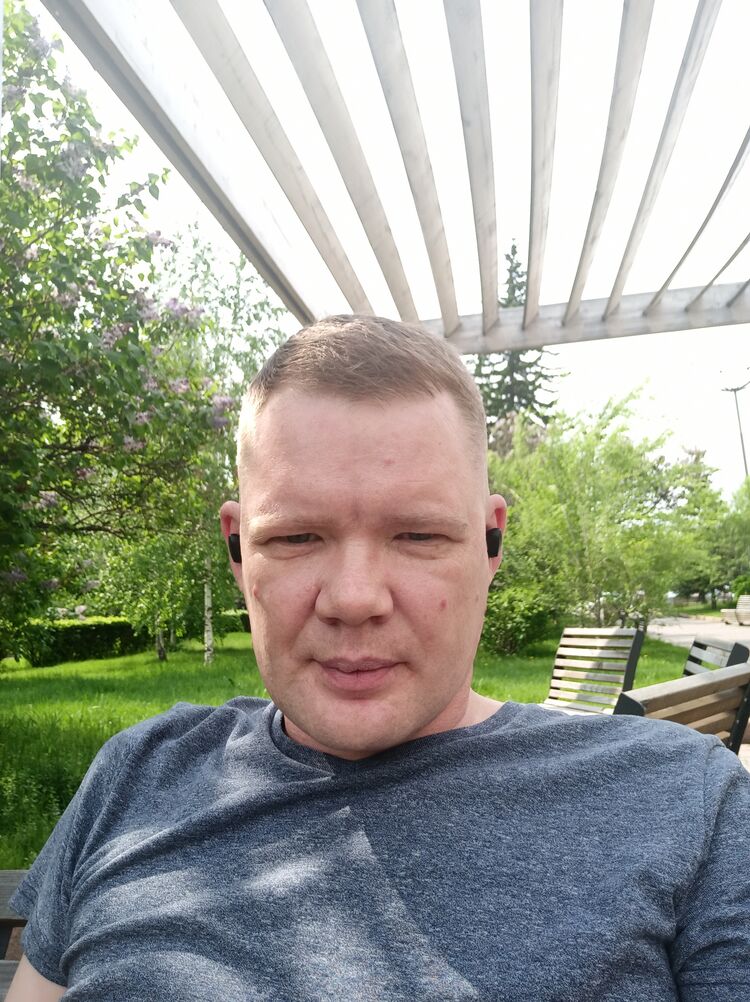  ,   Boris, 45 ,   ,   