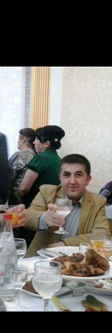  ,   Alek, 40 ,   ,   