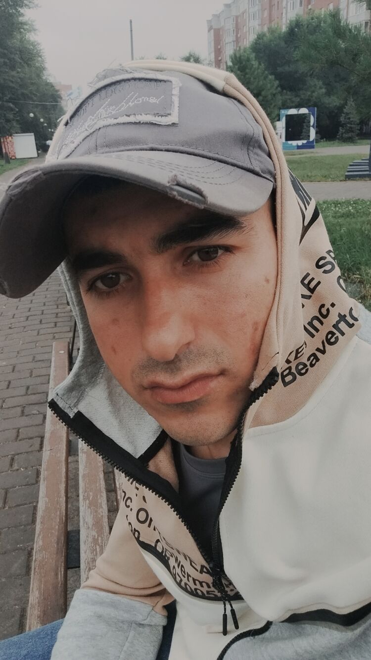  52830608  , 25 ,    