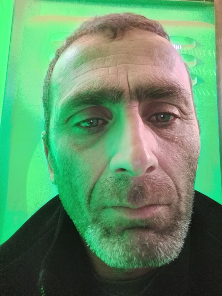  46240968  , 47 ,    