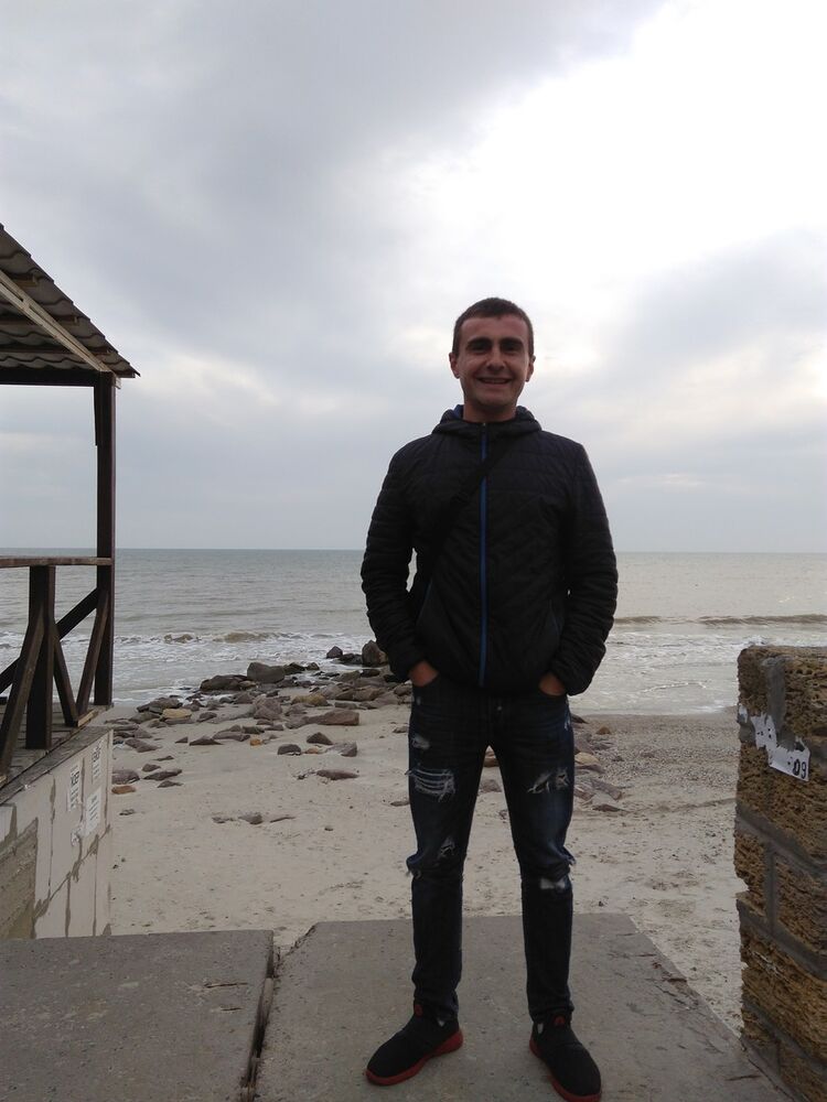  18357808  Dmitriy, 34 ,    